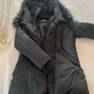 Womens Large Black Noize Coat with faux fur hood - brand new